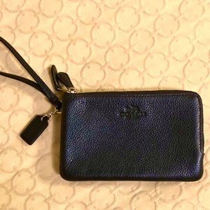 Coach Pebble Leather Dbl Corner Zip Wristlet